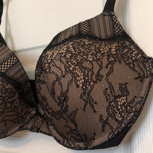 Victoria’s Secret Very Sexy Push-Up Bra - Picture 3 of 6